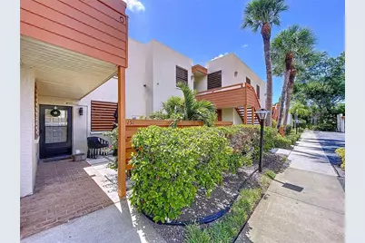 151 Wild Palm Drive #151, Bradenton, FL 34210 - Photo 1