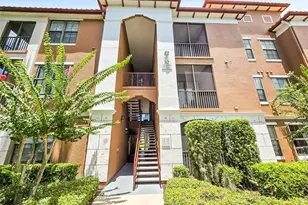 8377 38th St Cir E, Sarasota, FL 34243 - Photo 1