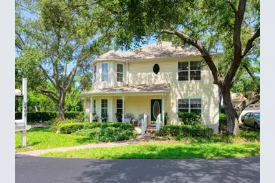 2404 64th Street Court W, Bradenton, FL 34209 - Photo 1