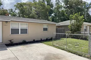 1007 8th St W, Bradenton, FL 34205 - Photo 1