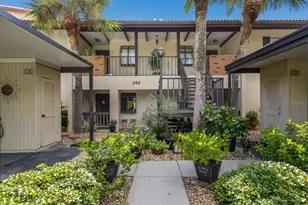 295 Mission Trail W, Venice, FL 34285 - Photo 1