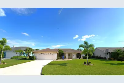 5113 19th Avenue W, Bradenton, FL 34209 - Photo 1