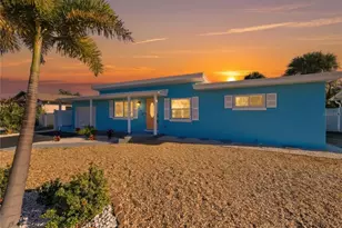 450 81st Ave, Saint Pete Beach, FL 33706 - Photo 1
