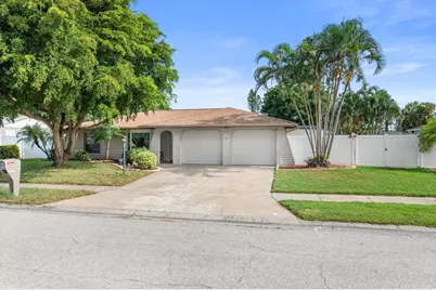 1007 67th Avenue Drive W, Bradenton, FL 34207 - Photo 1
