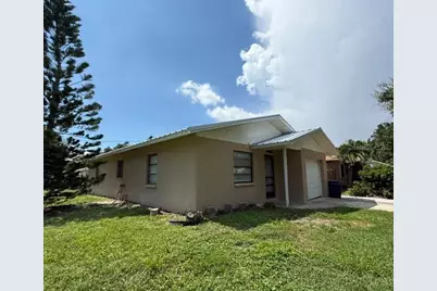 7750 Williams Avenue, Sarasota, FL 34231 - Photo 1