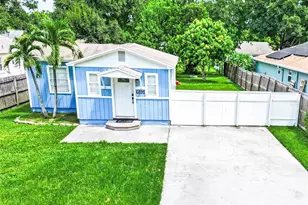 4035 40th Ave N, Saint Petersburg, FL 33714 - Photo 1