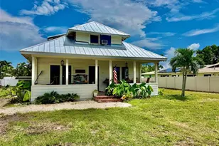 1815 81st St NW, Bradenton, FL 34209 - Photo 1