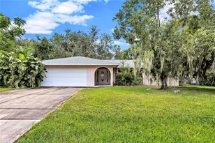 7223 N Leewynn Dr, Sarasota, FL 34240 - Photo 1