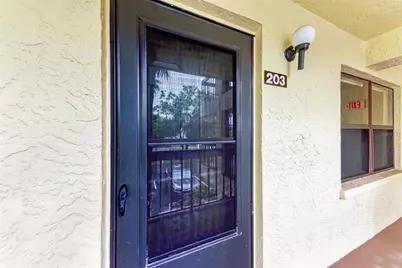 425 30th Avenue W #C203, Bradenton, FL 34205 - Photo 1