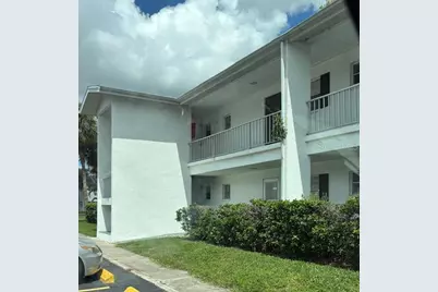 205 46th Avenue Terrace W #427, Bradenton, FL 34207 - Photo 1