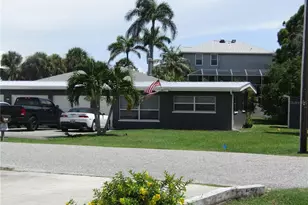 603 Roberts Bay Dr, Nokomis, FL 34275 - Photo 1