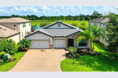 727 129th Street NE, Bradenton, FL 34212 - Photo 1