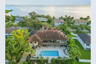 3807 Bayside Drive, Bradenton, FL 34210 - Photo 1