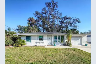 240 Pocono Trail E, Nokomis, FL 34275 - Photo 1