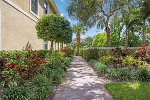 8034 Moonstone Dr, Sarasota, FL 34233 - Photo 1