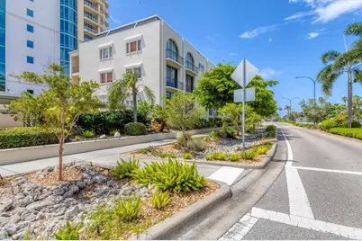 301 S Gulfstream Avenue #204, Sarasota, FL 34236 - Photo 1