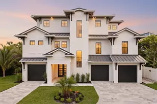 226 Garden Ln, Sarasota, FL 34242 - Photo 1