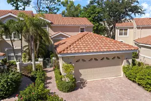 447 Oak Point Rd, Osprey, FL 34229 - Photo 1