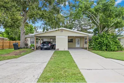 4727 34th Street W, Bradenton, FL 34210 - Photo 1