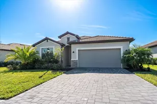 5161 Coral Reef Wy, Bradenton, FL 34211 - Photo 1