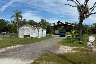 912 Piney Point Rd, Palmetto, FL 34221 - Photo 1