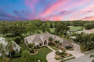 8214 Regents Ct, University Park, FL 34201 - Photo 1