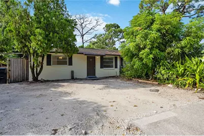 408 60th Avenue Drive W, Bradenton, FL 34207 - Photo 1