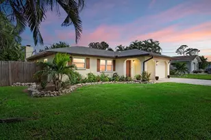 791 Mohawk Rd, Venice, FL 34293 - Photo 1