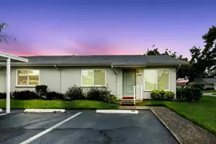 2209 Grenadier Dr, Sun City Center, FL 33573 - Photo 1