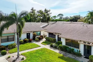 6425 Heritage Ln, Bradenton, FL 34209 - Photo 1