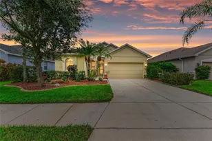 5320 Lakehurst Ct, Palmetto, FL 34221 - Photo 1