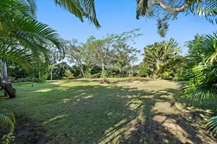 1643 S Lake Shore Dr, Sarasota, FL 34231 - Photo 1