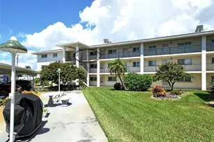 708 Tamiami Trail S, Venice, FL 34285 - Photo 1