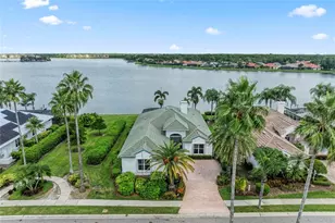 6577 Waters Edge Way, Lakewood Ranch, FL 34202 - Photo 1
