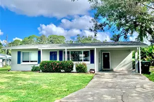 3823 Afton Cir, Sarasota, FL 34233 - Photo 1