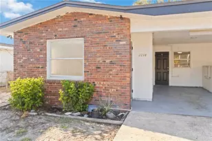 2216 Flamingo Blvd, Bradenton, FL 34207 - Photo 1