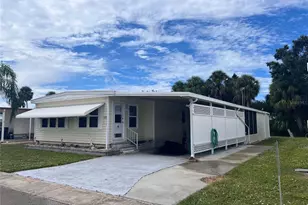 5619 Bayshore Rd, Palmetto, FL 34221 - Photo 1