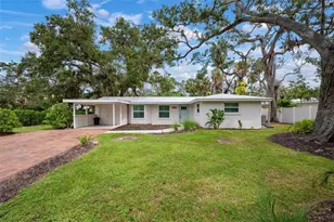 805 Tennessee Ln, Sarasota, FL 34234 - Photo 1