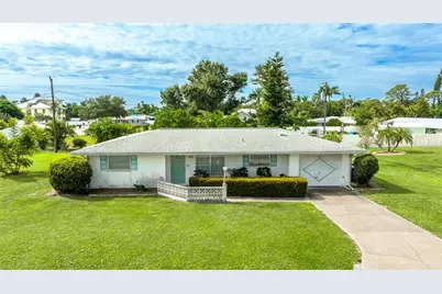 519 Acacia Lane, Nokomis, FL 34275 - Photo 1