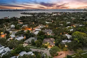 1757 Oval Dr S, Sarasota, FL 34239 - Photo 1