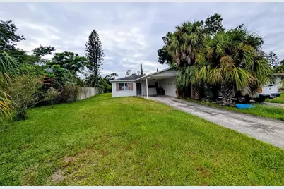 3918 25th Street W, Bradenton, FL 34205 - Photo 1