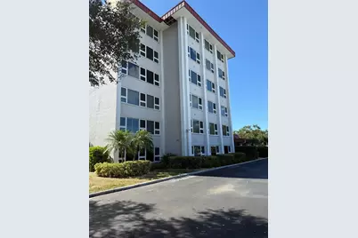 1100 Imperial Drive #407, Sarasota, FL 34236 - Photo 1
