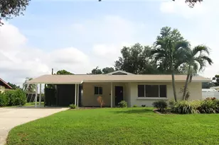 4135 Deerfield Dr, Sarasota, FL 34233 - Photo 1