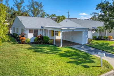 9509 Kingston Drive, Bradenton, FL 34210 - Photo 1