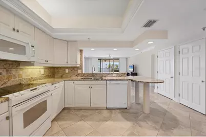 1465 Gulf Of Mexico Drive #402, Longboat Key, FL 34228 - Photo 1