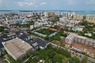 628 Cohen Way, Sarasota, FL 34236 - Photo 1