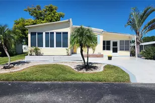 15 N Botany Bay Cir, Englewood, FL 34223 - Photo 1