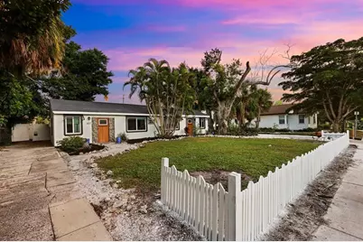 407 Ohio Place, Sarasota, FL 34236 - Photo 1