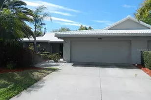 3890 Wilshire Cir, Sarasota, FL 34238 - Photo 1