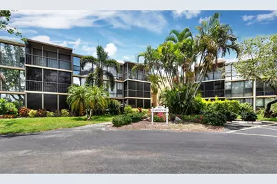 612 Bird Bay Drive S #110, Venice, FL 34285 - Photo 1